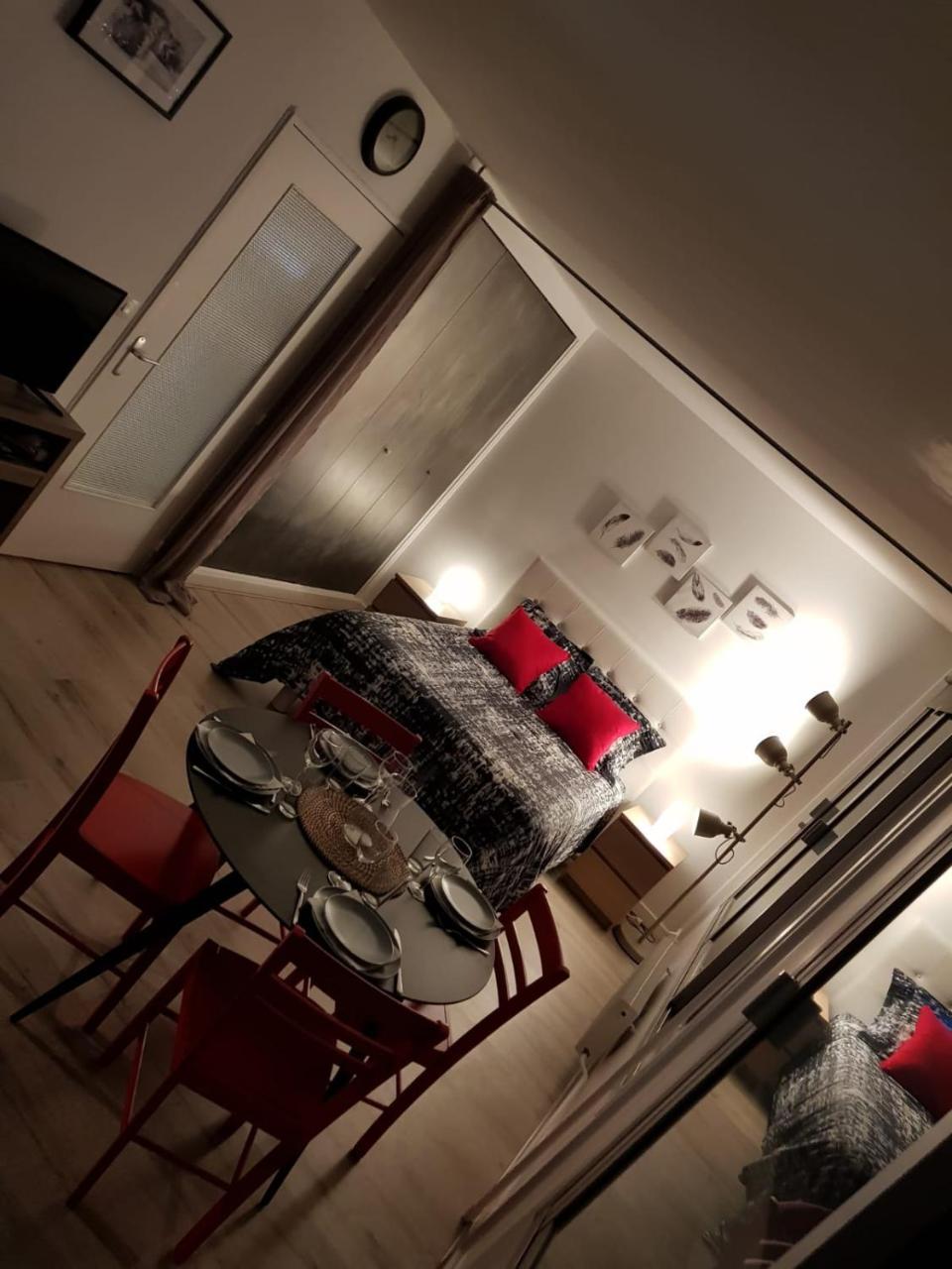 L'hirondelle de Rouen Appartement Buitenkant foto